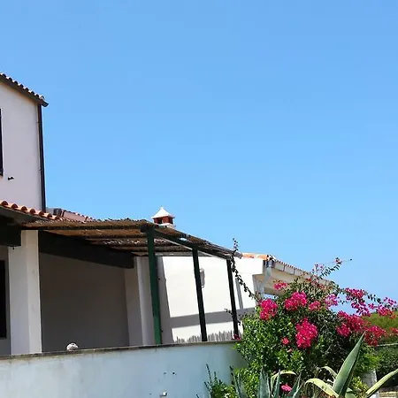 Cala Lunga Holiday بيت للعطل كارلوفورتي